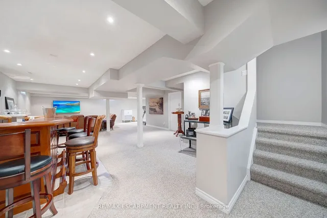 Additional image 8 of 143 Valmont St