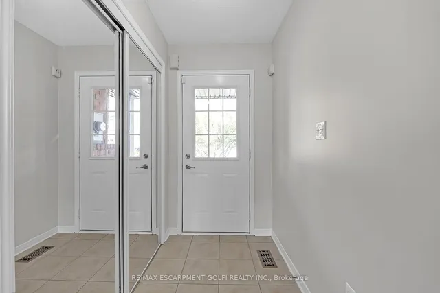 Additional image 6 of 151 Green Rd Unit 12