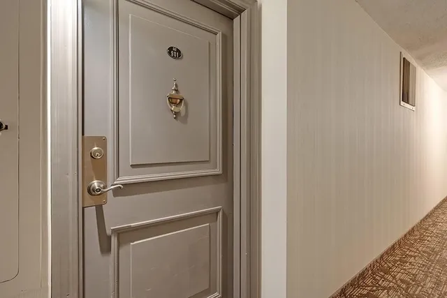 Additional image 4 of 1425 GHENT Ave Unit 901