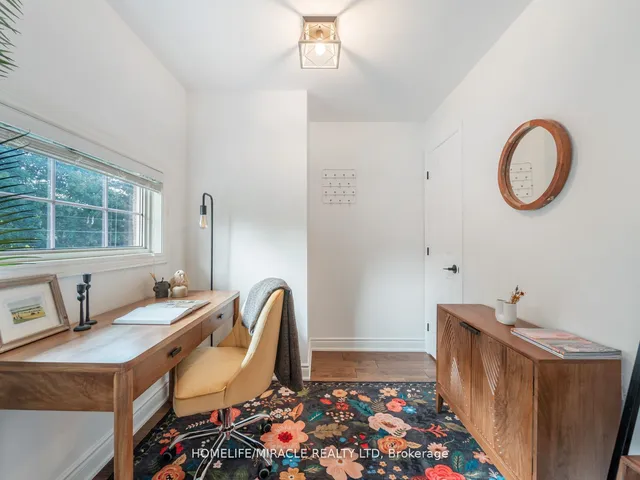 Additional image 16 of 521 Oneida Dr