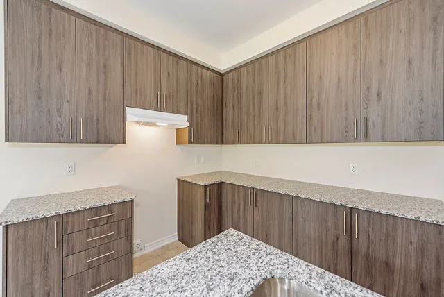 Additional image 13 of 637 FULLUM LANDING