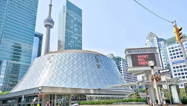 Additional image 4 of 71 Simcoe St Unit 705