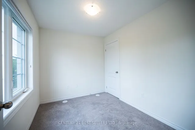 Additional image 16 of 383 Dundas St Unit 45