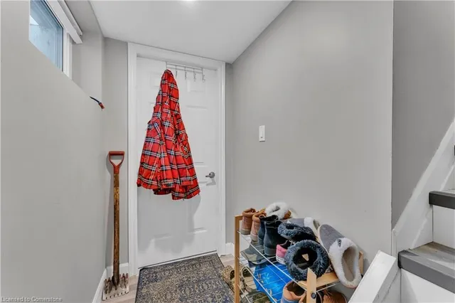 Additional image 29 of 479 Cochrane Rd Unit 477