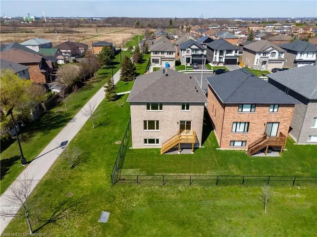 Additional image 31 of 34 Hampshire Pl