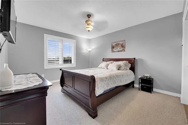 Additional image 28 of 10 Vega Cres