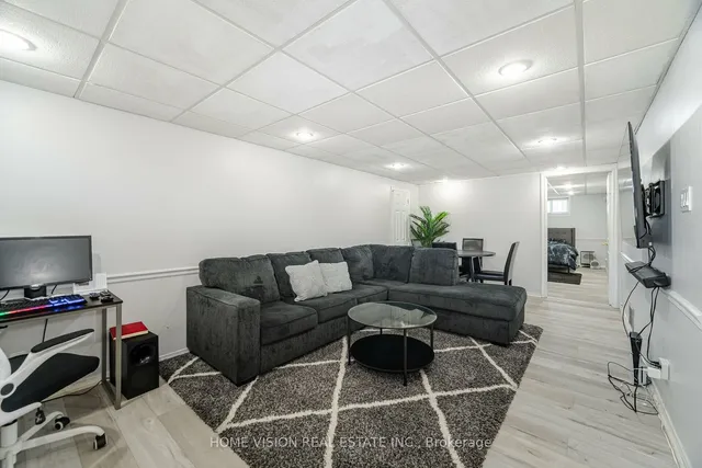 Additional image 21 of 524 East 16th St