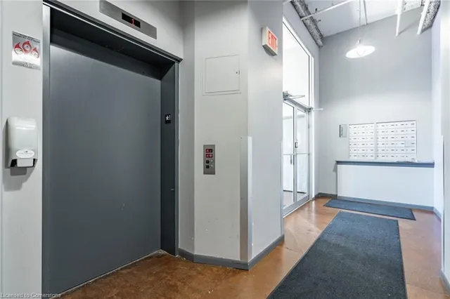 Additional image 4 of 11 Rebecca St Unit 101