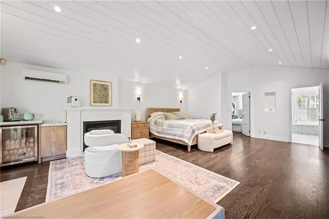 Additional image 25 of 185 Central Dr