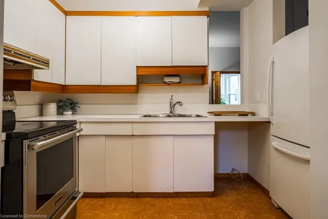 Additional image 20 of 218 Bay St