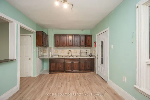 Additional image 22 of 204 Sherman Ave