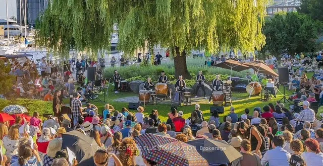 Additional image 28 of 401 Queens Quay Unit 512