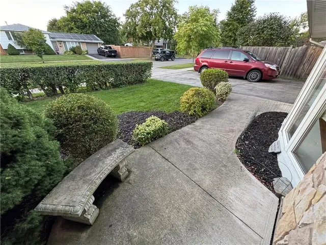 Additional image 4 of 4006 FLEMISH Dr