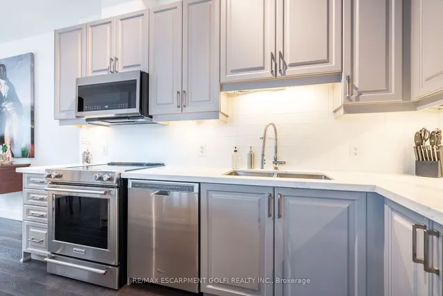 Additional image 12 of 90 Charlton Ave Unit 806