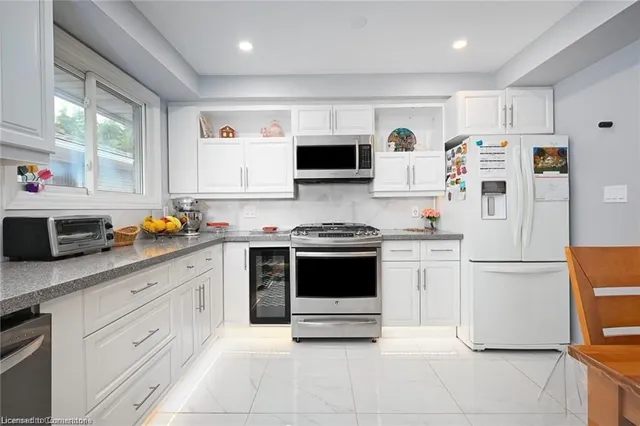 Additional image 27 of 805 Stone Church Rd