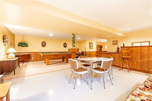 Additional image 23 of 8560 Leeming Rd