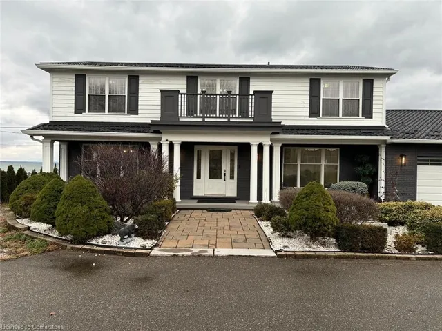 1073 N Service Rd