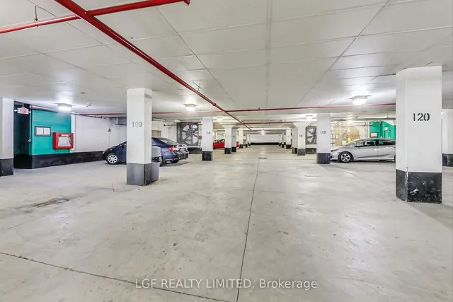 Additional image 27 of 38 Gibson Ave Unit 13