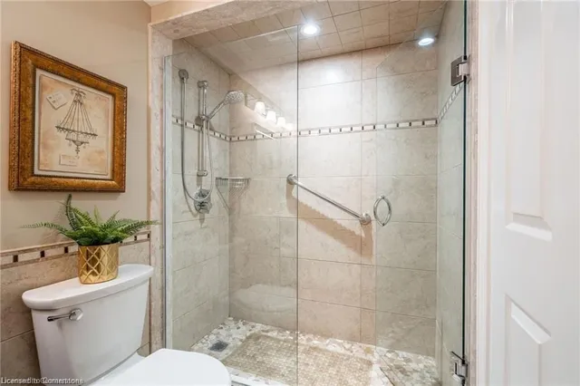 Additional image 19 of 8 Village Green Blvd Unit 507