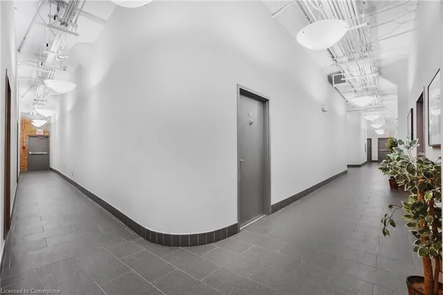 Additional image 8 of 80 King William St Unit 212