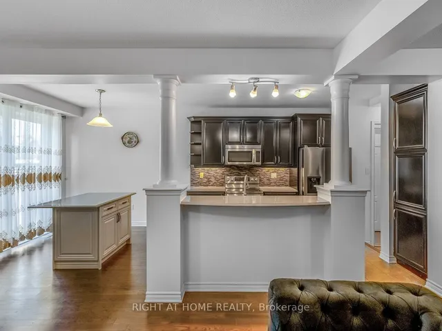 Additional image 10 of 653 Langholm St