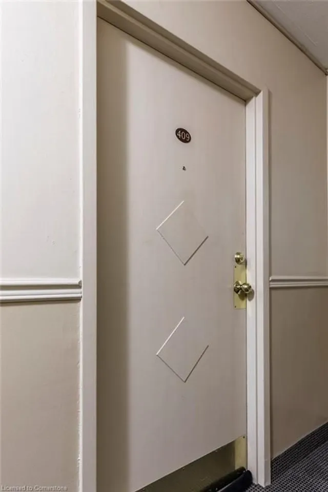 Additional image 44 of 75 Glenburn Crt Unit 409