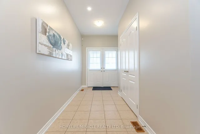 Additional image 2 of 815 Miltonbrook Cres