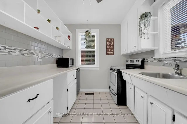 Additional image 10 of 124 EAST 43RD St