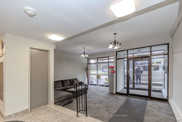 Additional image 26 of 1950 Main St Unit 607