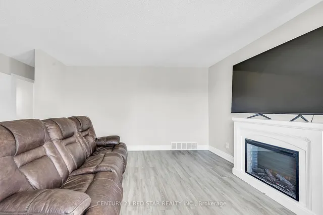 Additional image 8 of 18 Palmer Rd