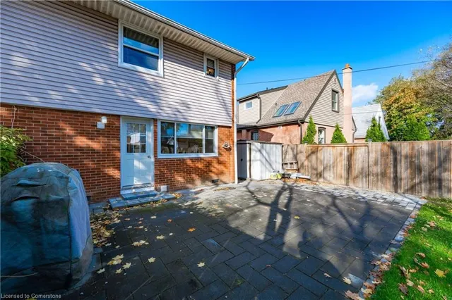 Additional image 30 of 305 East 24th St