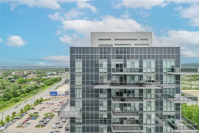 Additional image 30 of 2087 Fairview St Unit 2007