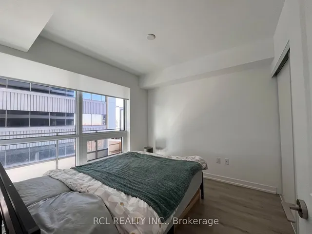 Additional image 5 of 395 Bloor St Unit 1204
