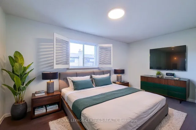 Additional image 12 of 482 Berkindale Dr