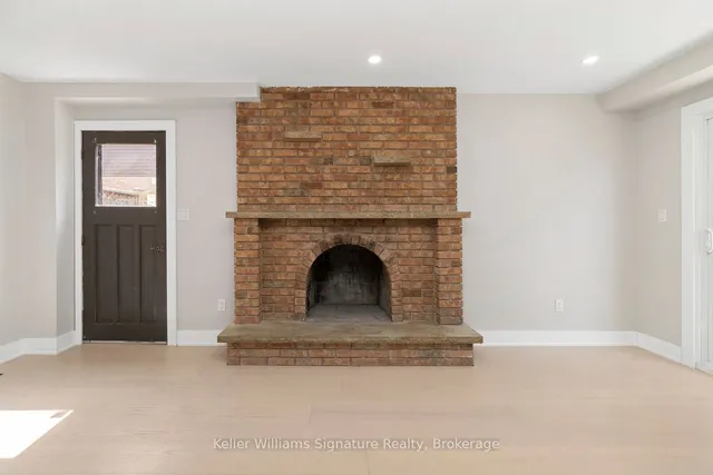 Additional image 24 of 49 Spartan Ave