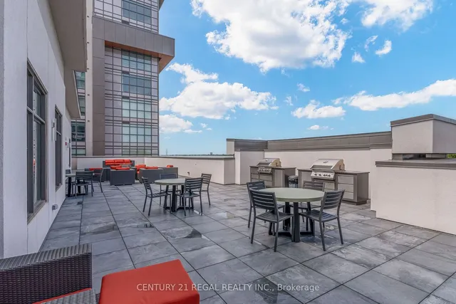 Additional image 30 of 460 Dundas St Unit 702