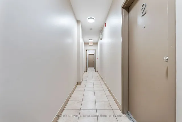 Additional image 23 of 3635 Dundas St