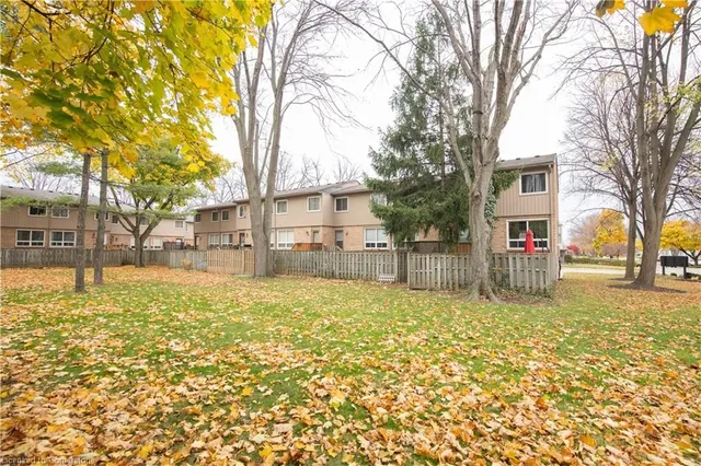 Additional image 49 of 73 Fonthill Rd