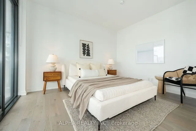 Additional image 22 of 20 Lombard St Unit 3907