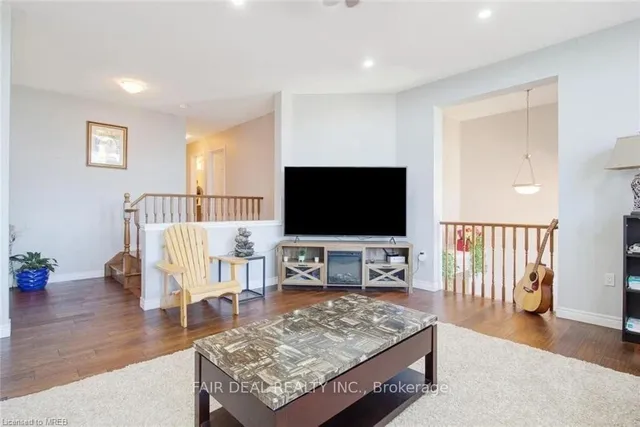 Additional image 26 of 147 Pelech Cres