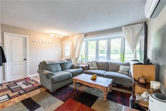 Additional image 7 of 11 Holly Ave