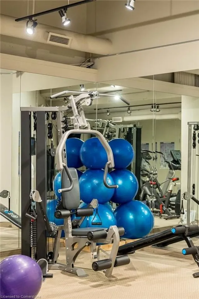 Additional image 32 of 66 Bay St Unit 613