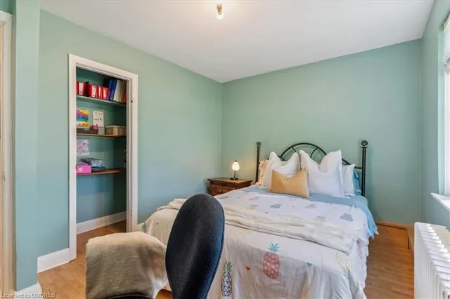 Additional image 18 of 2076 Churchill Ave