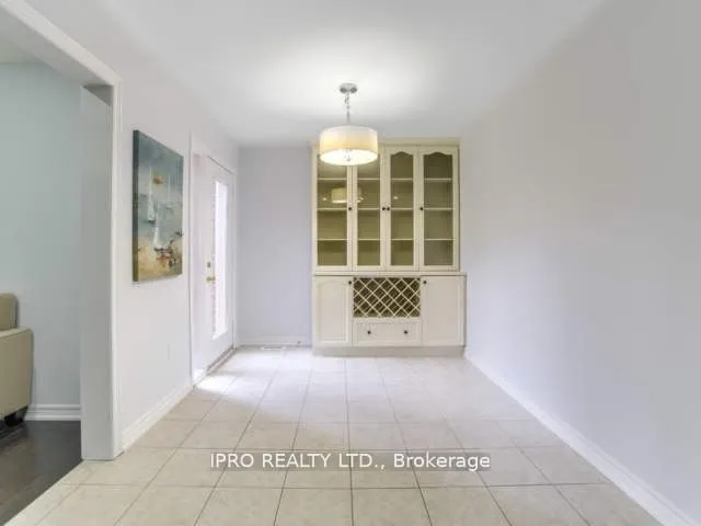 Additional image 18 of 154 Mccready Dr