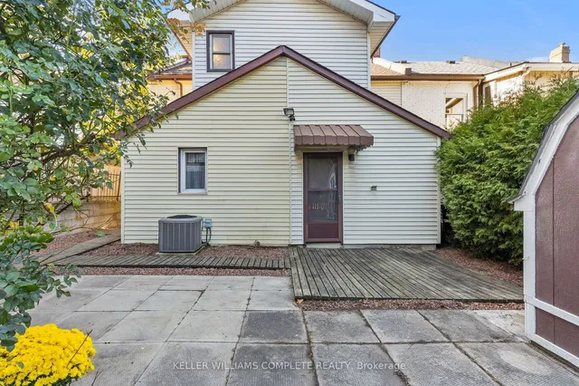 Additional image 27 of 11 FORD St