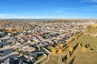 Additional image 2 of 18 Laurel Road