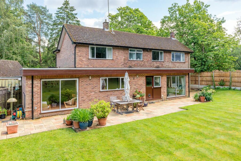 Additional image 22 of Cowpers Way, Tewin, Welwyn