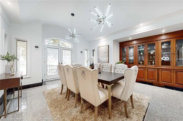 Additional image 16 of 34 Maple Ave