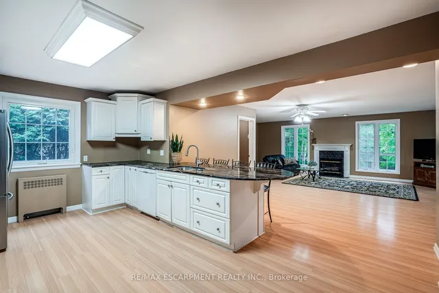 Additional image 9 of 16 Durham Rd