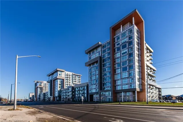 Additional image 48 of 450 Dundas St Unit 702